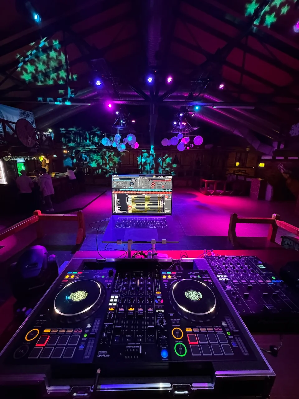 DJ Tomahawk auf der DJ-Party